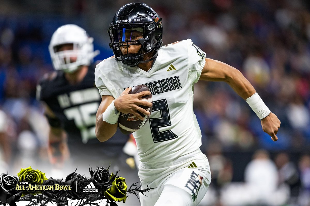 AABonNBC's tweet image. Talk of the Town 

#AABCO2ON4TION 👑🌹🏈

#AllAmericanBowl 🇺🇸