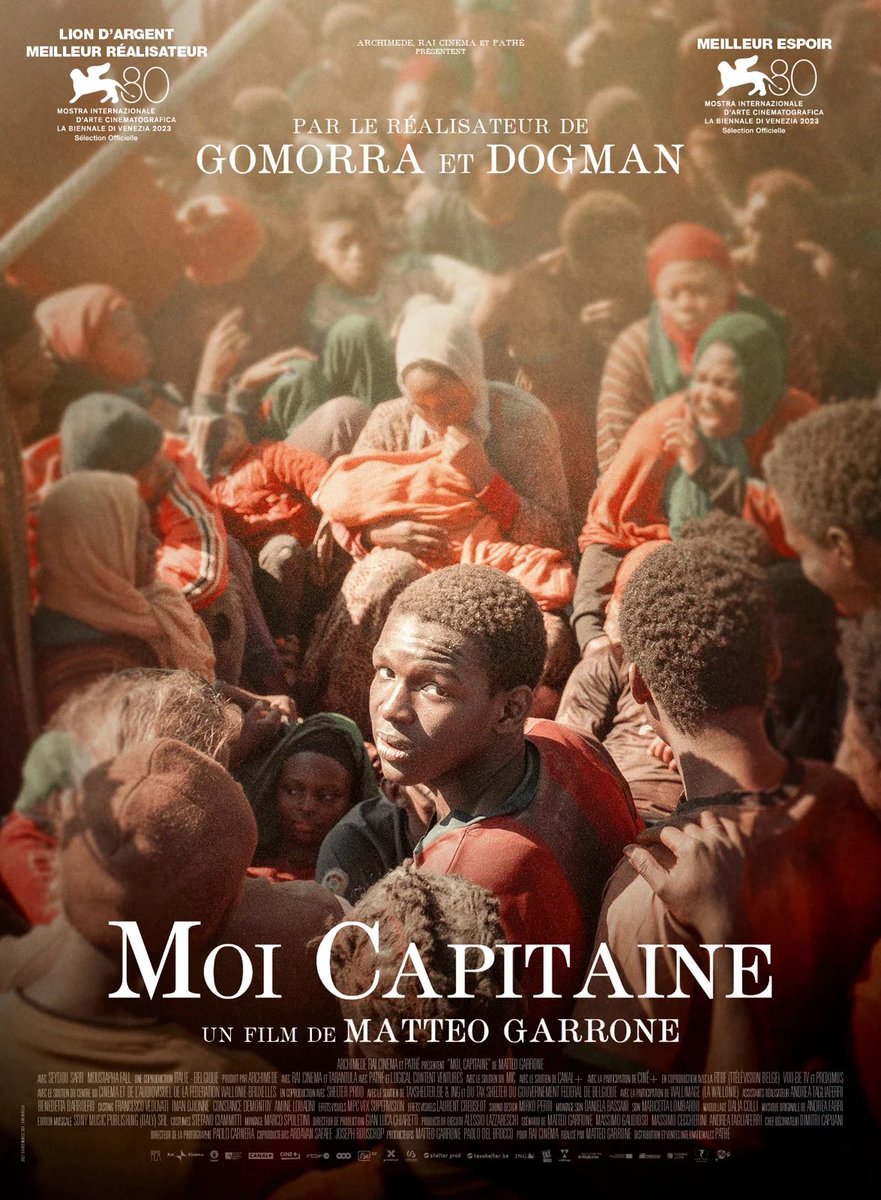 Avant les bateaux et leurs drames en Méditerranée, le parcours à travers le Sahara de deux jeunes sénégalais à la poursuite de leurs rêves. MOI CAPITAINE film puissant, juste, dur aussi mais qui décrit parfaitement la réalité pour des milliers de jeunes africains. Ne pas manquer