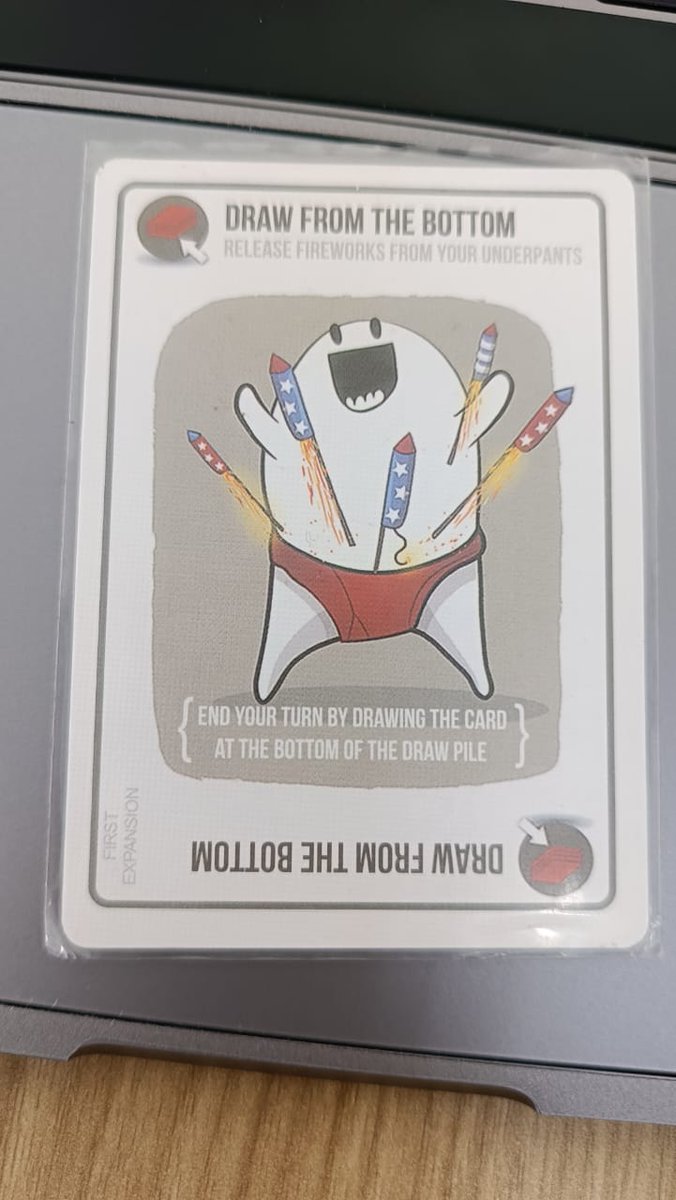 briananjar's tweet photo. wkwkwkw jangan harap pertemanan kita akan bertahan kalo maen cardgame ini 😂 https://t.co/xhKsJFOFXt