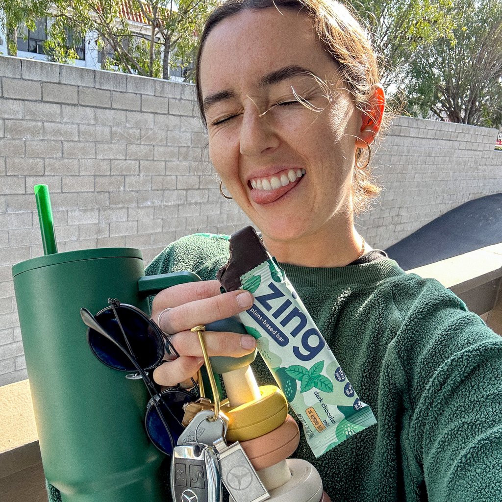 zingbars's tweet image. Checking off those New Year resolutions like a boss! 💪💦

Fueled up with Zing Bars ✅️
Hydrated ✅️
Gym session ✅️
Kids entertained ✅️
Car keys ✅️

Share your wins with us! 🌟 #ResolutionCheck #NewYearGoals #ZingBars