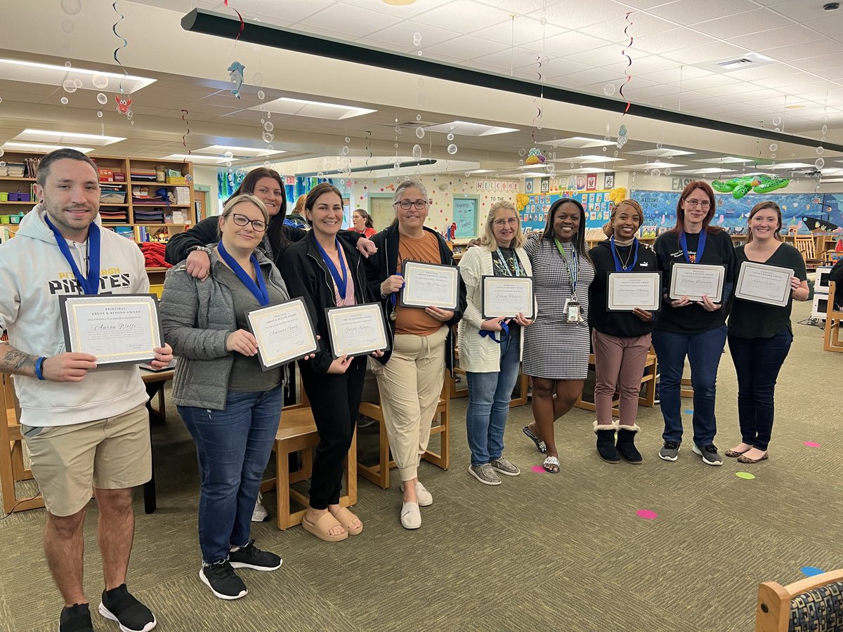 Alicia Douglas (@adouglasvcs) on Twitter photo MCE Principal Above and Beyond Awards - our teachers are leaders <a href="/VCSManateeCove/">Manatee Cove Elementary</a> <a href="/CorrineCob/">Corrine Cobb</a> MCE Principal Above and Beyond Awards - our teachers are leaders <a href="/VCSManateeCove/">Manatee Cove Elementary</a> <a href="/CorrineCob/">Corrine Cobb</a>