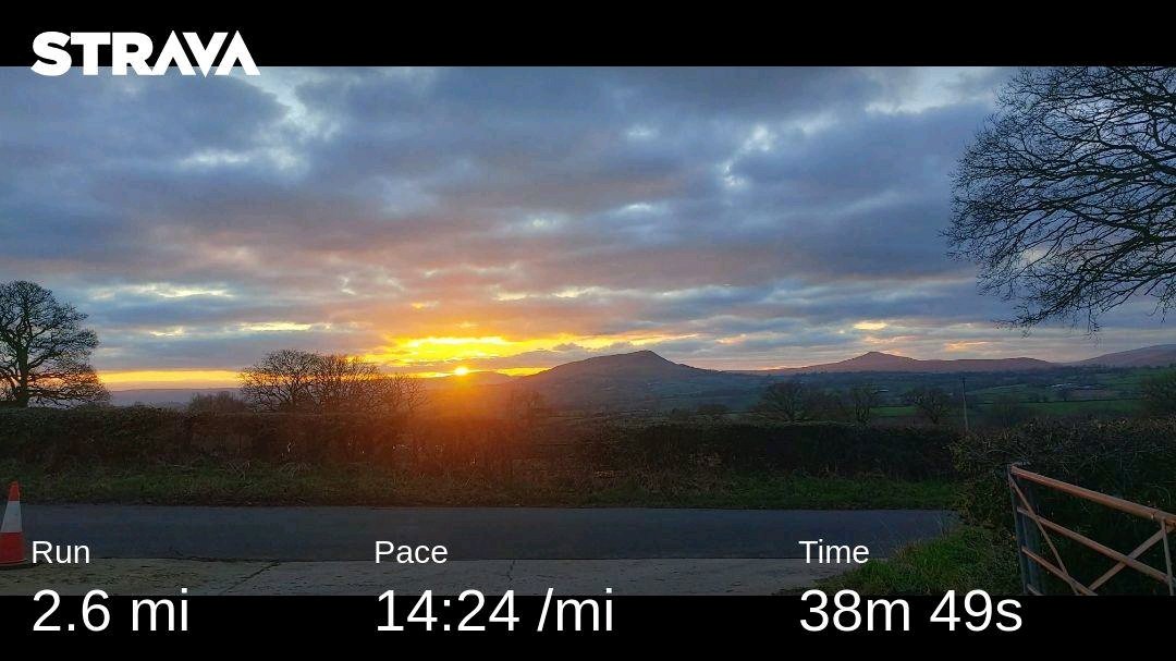 Emma Robinson tweet media