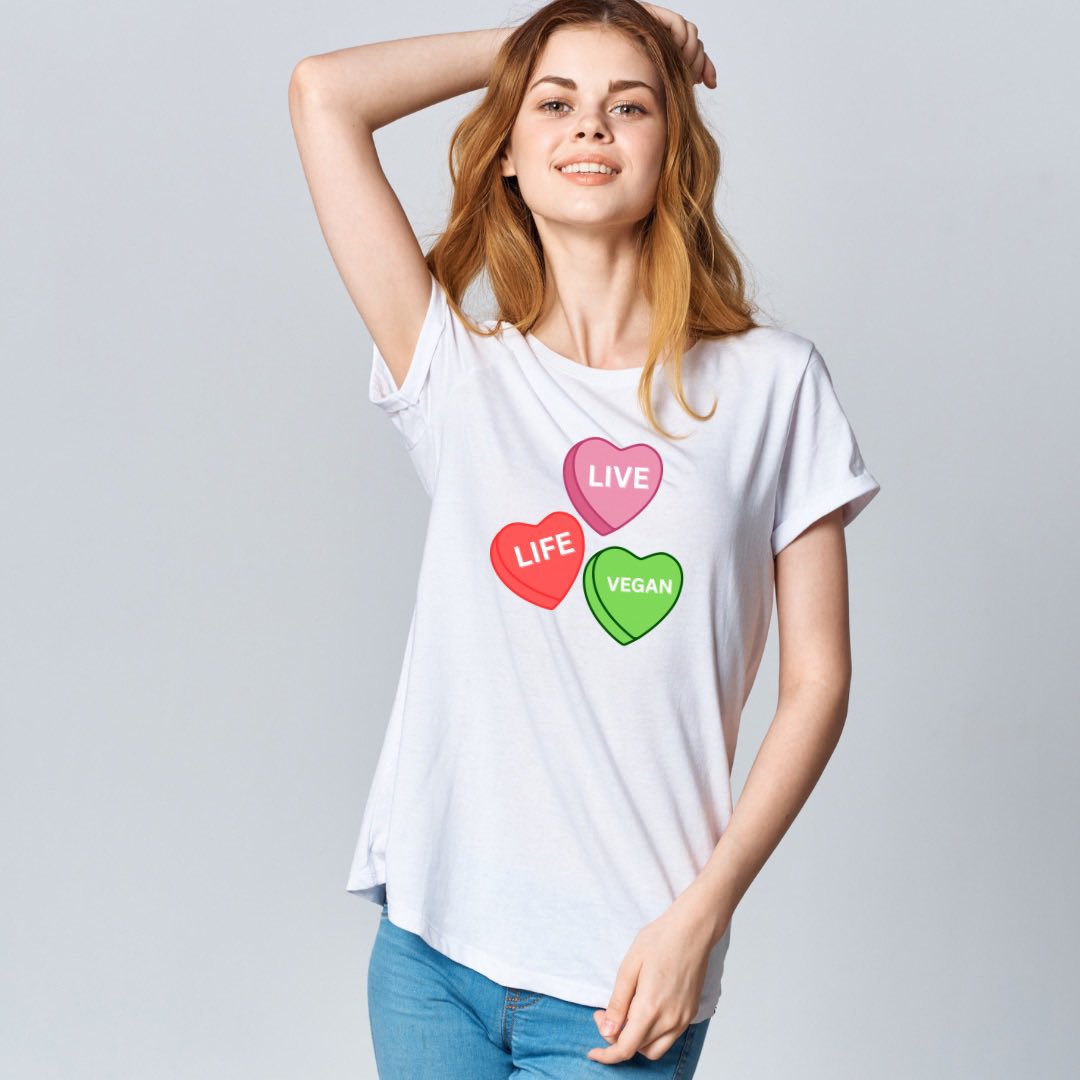 vegan_afro's tweet photo. Elevate your wardrobe, empower your spirit. Now available on Etsy! 💪👚 #EmpowermentFashion #NewArrivals 

Etsy!
https://t.co/otjLpljbrR https://t.co/1R5YTZ0XXo