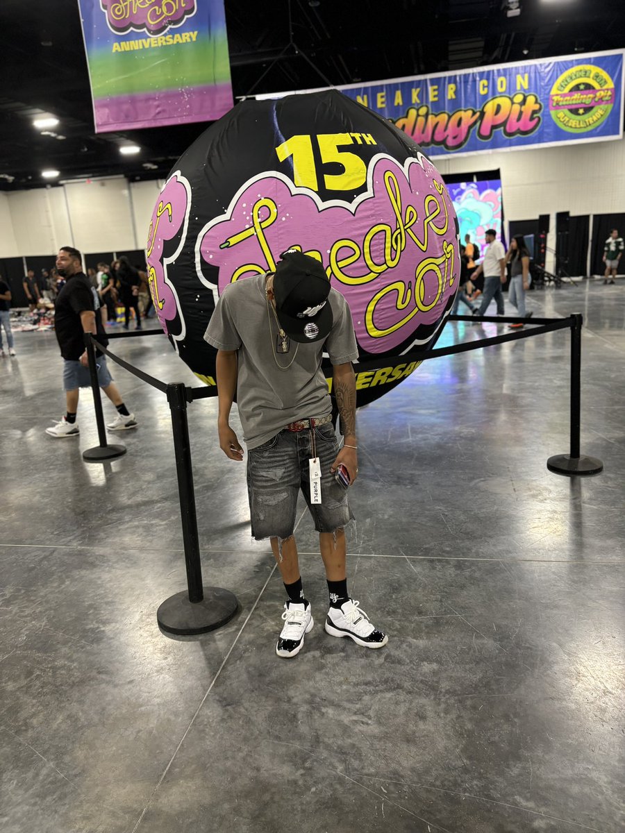 FBIELI027's tweet image. SneakerCon 2024.🔥🩶👟💸🤟🏼🤠 #WStuff