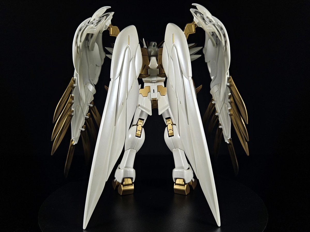 FebreGundam's tweet image. MG Wing Gundam Zero EW - Golden Pearl Custom

#gunpla #gundam #mastergrade #gundamwing