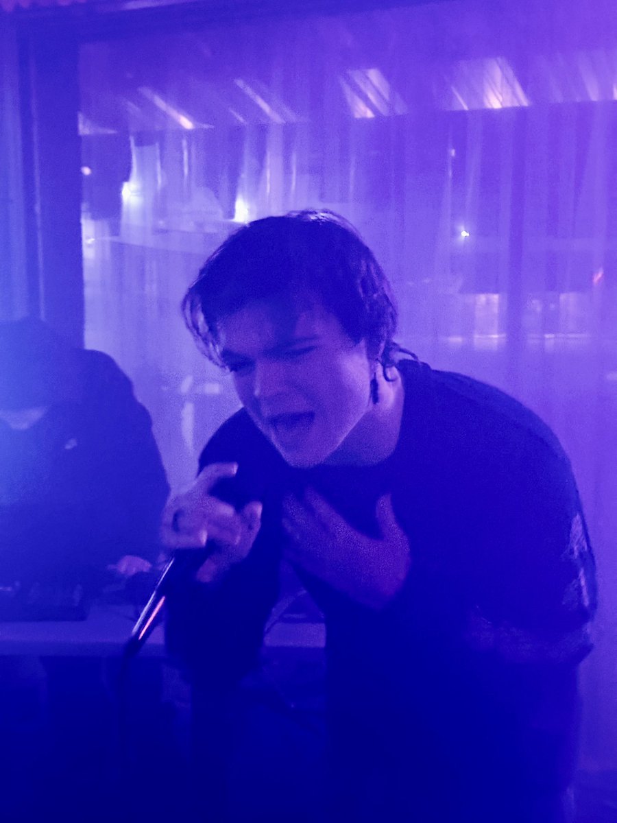 Satyrnn_'s tweet photo. Rockstar shit 💙🪐 https://t.co/IFwz8jMMer