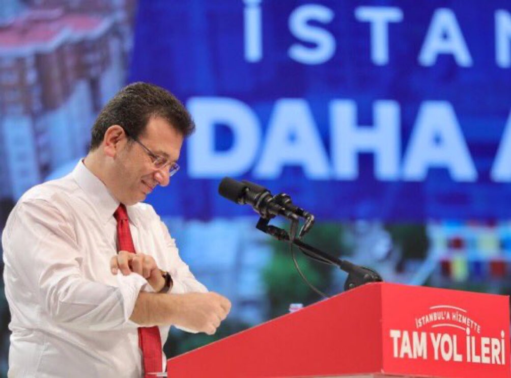 İstanbul’un geliri Derneklere,Tarikatlara ve cemaatlere akıtılmaması için tabii ki
Ekrem İmamoğlu diyenler.🙋‍♀️