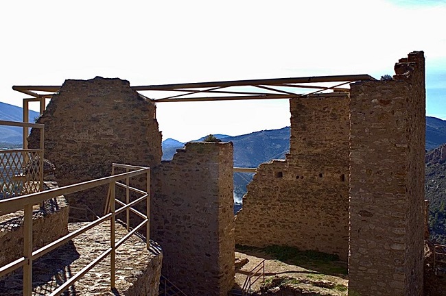 ➡️<a href="/CEHVAL/">CEHVAL</a> colabora en un proyecto para difundir el valor patrimonial del Castillo de Lanjarón
elindependientedegranada.es/economia/cehva…