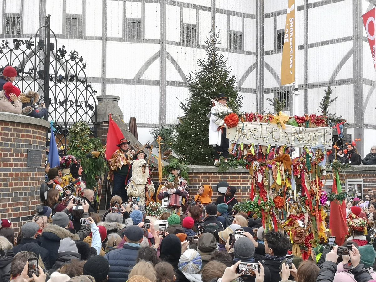 Wæs hæl! Huge turnout at Bankside for Twelfth Night today. #wassail