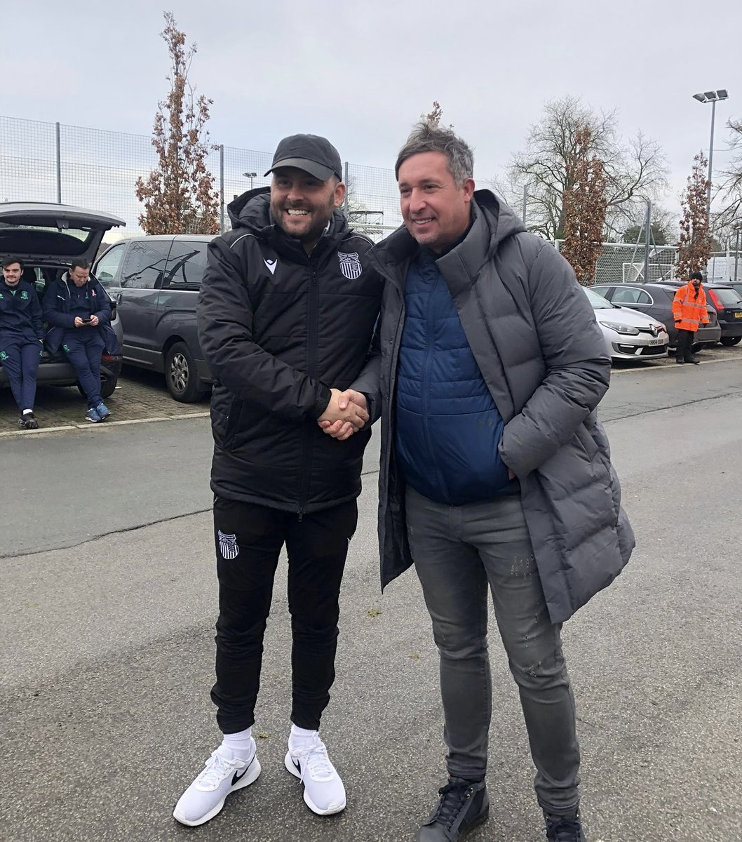 Another great day away at leeds academy. Even met a legend when there. Can’t moan at that. ⚽️