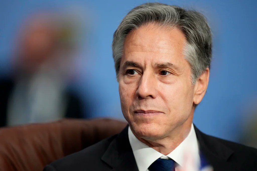 الوقاحة..
>> urlz.fr/pav4