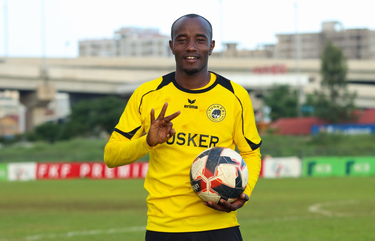 Retweet for good luck 😆

#KenyaMilele #Brewers4Life