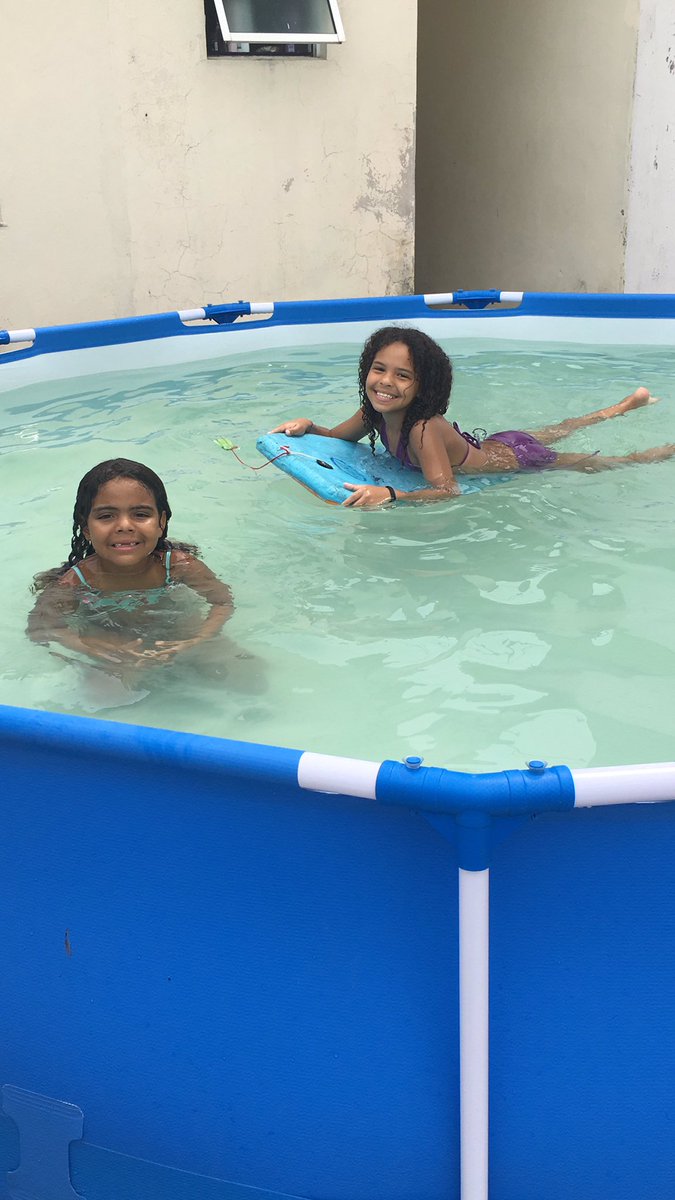 cissborges's tweet photo. Minhas peixinhasss https://t.co/86ONBzvGx0