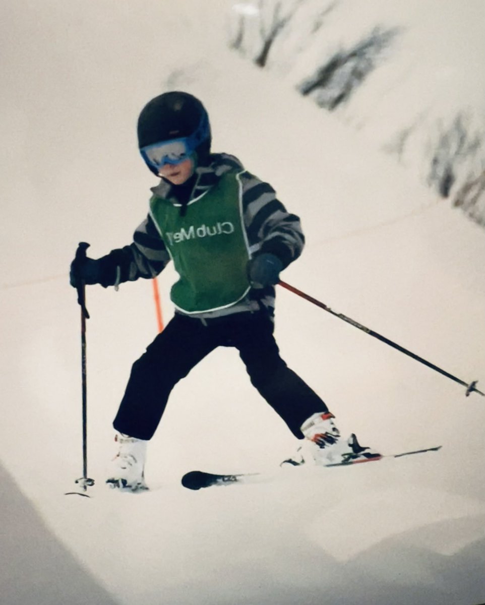 ailybatch's tweet photo. Brilliant week skiing in France. T had a ball and made so much progress over the course of the week. Our wee dare devil!! @CorpusChristi_K https://t.co/6eNZDYteeX
