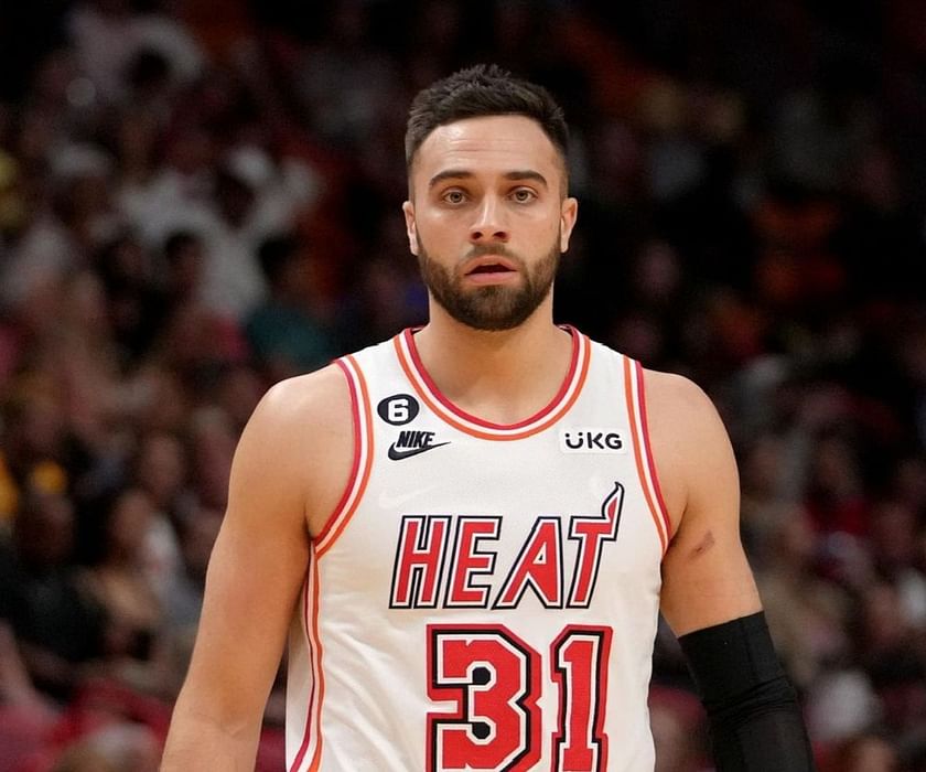 JackDebski's tweet photo. Włączę Cavs- Spurs dla tego dżentelmena. #Strusisloose https://t.co/8cMG9y64Uk