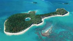 SystummOTT's tweet photo. This is not Maldives, where you will find #Maldivians with Fake Smile on their face and hate in their hearts.

This is our beautiful #Lakshwadeep where you don't need Passport, Visa or permission only loving Indian people at fraction of the cost.

#Maldives
#ExploreIndianIslands https://t.co/JvmWEm6LCh