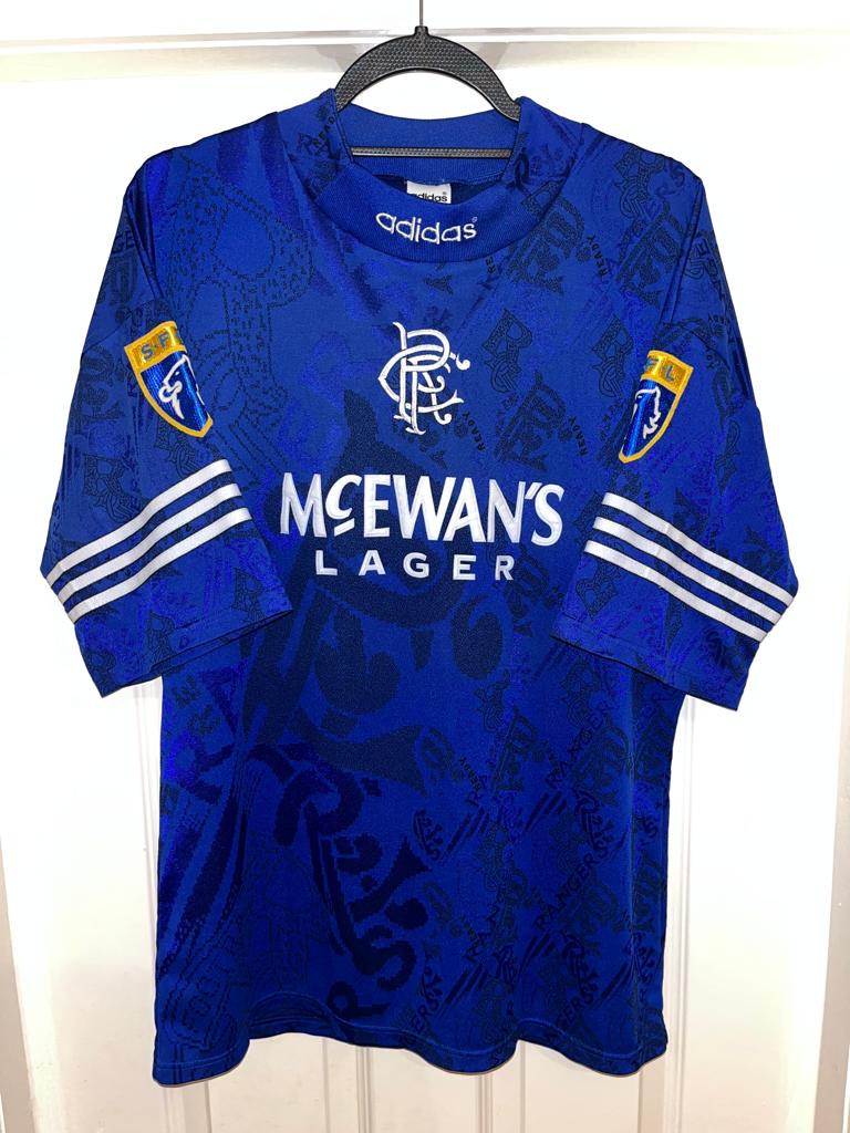 andyyule8's tweet photo. Match worn Paul Gascoigne.

v Aberdeen 95.

Doesn't get much better than that. https://t.co/X5WYAAV56v