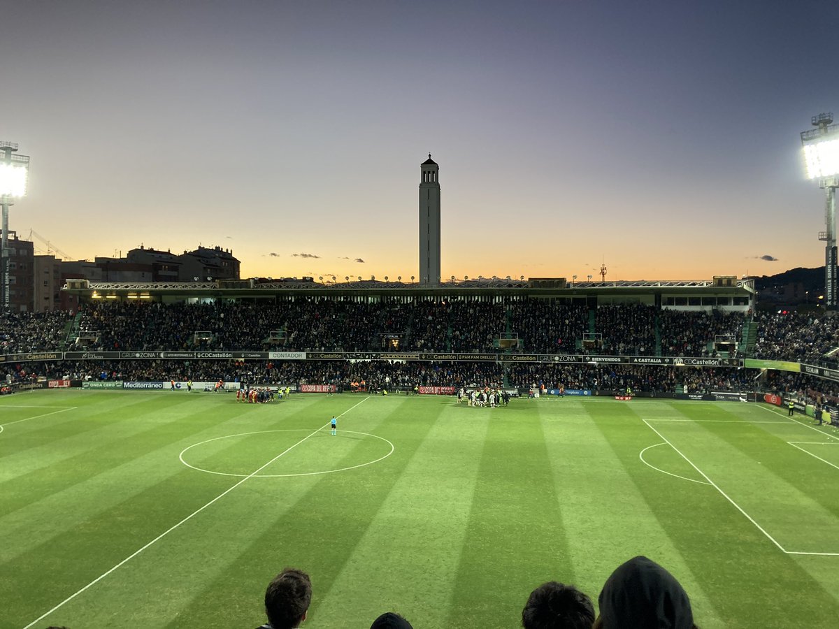 Castaliatardece's tweet photo. 23/24-> C.D. Castellón 0-1 C. A. Osasuna

#castalia #football #futbol #sunset #puestasol #postadesol #stadium #estadi #estadio #castellodelaplana https://t.co/UC63KD4aSj