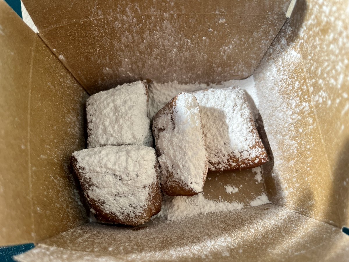 If anyone else at #AAS243 has dietary restrictions - found some vegan beignets! (Meals from the Heart in the farmers market) #AASNOLA