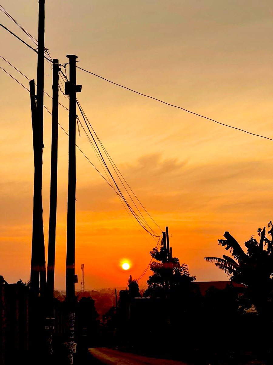 Hope the new year is already giving you good vibes and colorful blessings wherever you are,dear #SunsetCrew 

<a href="/asiimwe4justice/">Jacqueline Asiimwe</a> <a href="/Atulinda_Allan/">Atulinda Allan🇺🇬</a> <a href="/nickopiyo/">Nicholas Opiyo (Pronouns He/Him)</a> <a href="/MosesRutahigwa/">Moses Rutahigwa</a> <a href="/drjohnmark_b/">Dr.John Mark Bwanika</a> <a href="/AllenAsiimwe1/">Allen Asiimwe</a> <a href="/bamulanzeki/">Nicholas Bamulanzeki</a> <a href="/BightOfBeninRes/">BightOfBeninRestaurant</a> @ShellyBeeUg <a href="/MirembeNoah/">Noah Mirembe</a> <a href="/Kemihegyeyo1/">Akademu ka Rwakaraba</a> <a href="/firmatine/">Firmatine Nantalaga</a>