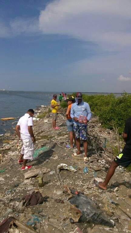 Anianomorales04's tweet photo. Si rescatamos estos espacios que por carencia de planeación y omisión Estatal. "Desaparecen frente a las autoridades Nacional y local" el parque Distrital Ciénaga de la Virgen (3300 hect) listo para la renovación Urbana sin reubicación. S.O.S. https://t.co/3XBJwEIDtn