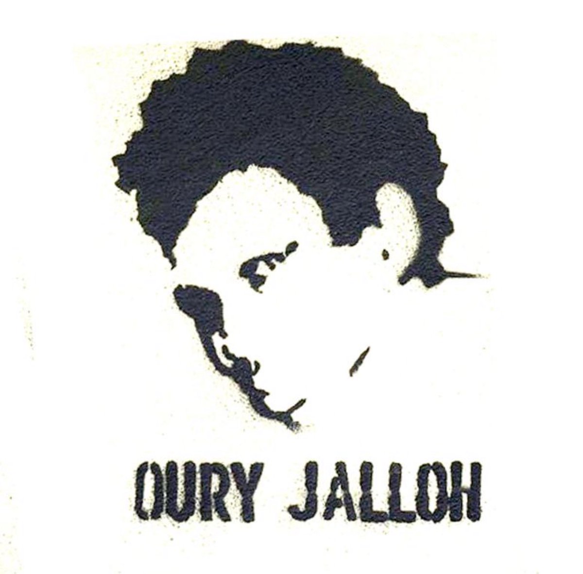 Wir gedenken #OuryJalloh, der am 07.01.2005 unter fragwürdigen Umständen in Polizeigewahrsam ums Leben kam. Er verbrannte bei lebendigem Leibe, gefesselt an einer Matratze in der Zelle 5 des Dessauer Polizeireviers. Die offizielle Aussage von Polizei, Justiz und Politik…

⤵️