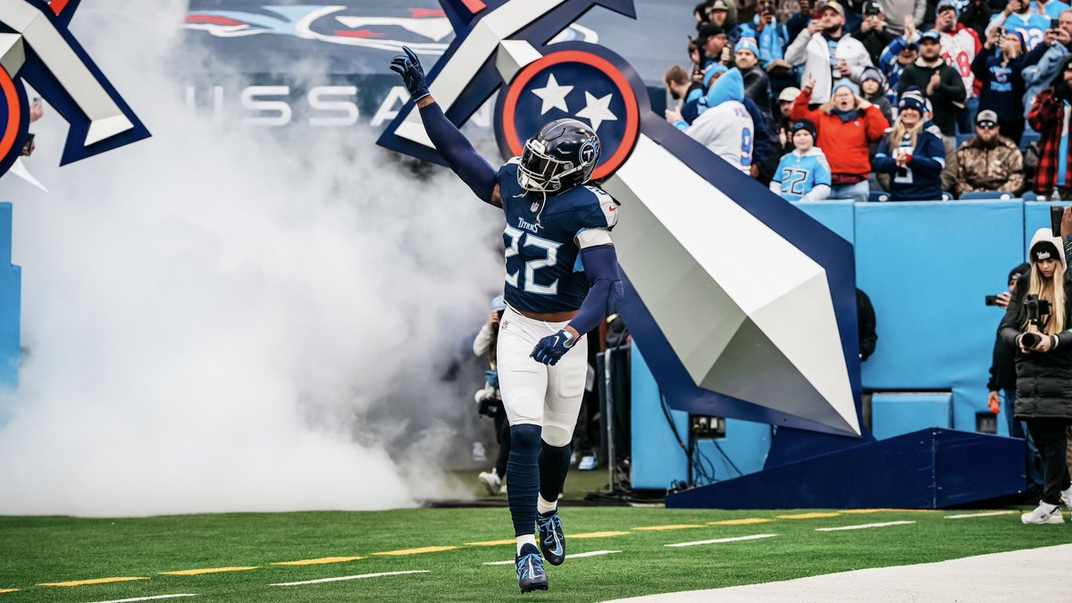 Titans's tweet photo. 👑 https://t.co/Q3h58tXlwX