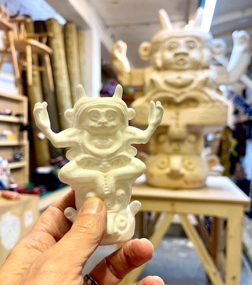 lennyandwhale's tweet photo. The next episode continues……. #sculpture #wood #fun @guardiansofbird @BarnsleyMHT @ace_national https://t.co/aWIZ60HtSH