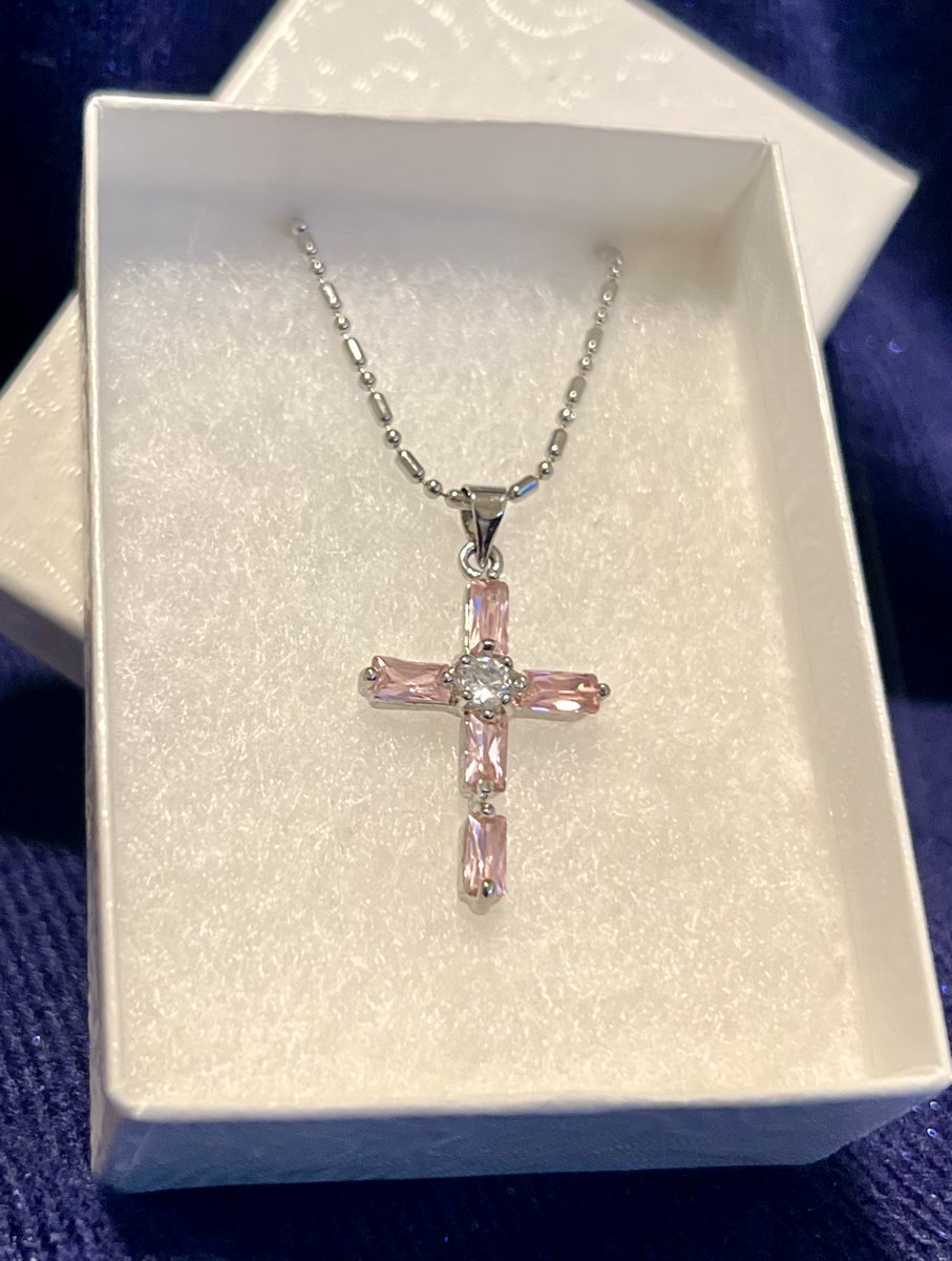 DELICATE #18K White Gold Plate #BarbiePink Crystal Cross 18' Necklace WGP Baguette Gems 

#crystalcross #crossnecklace #18KWGP #whitegold #goldplate #jewelry #religiousgifts #giftsforher #religiousgifts #specialgifts #giftideas #cross #necklace 

ebay.com/itm/2666056993… #eBay