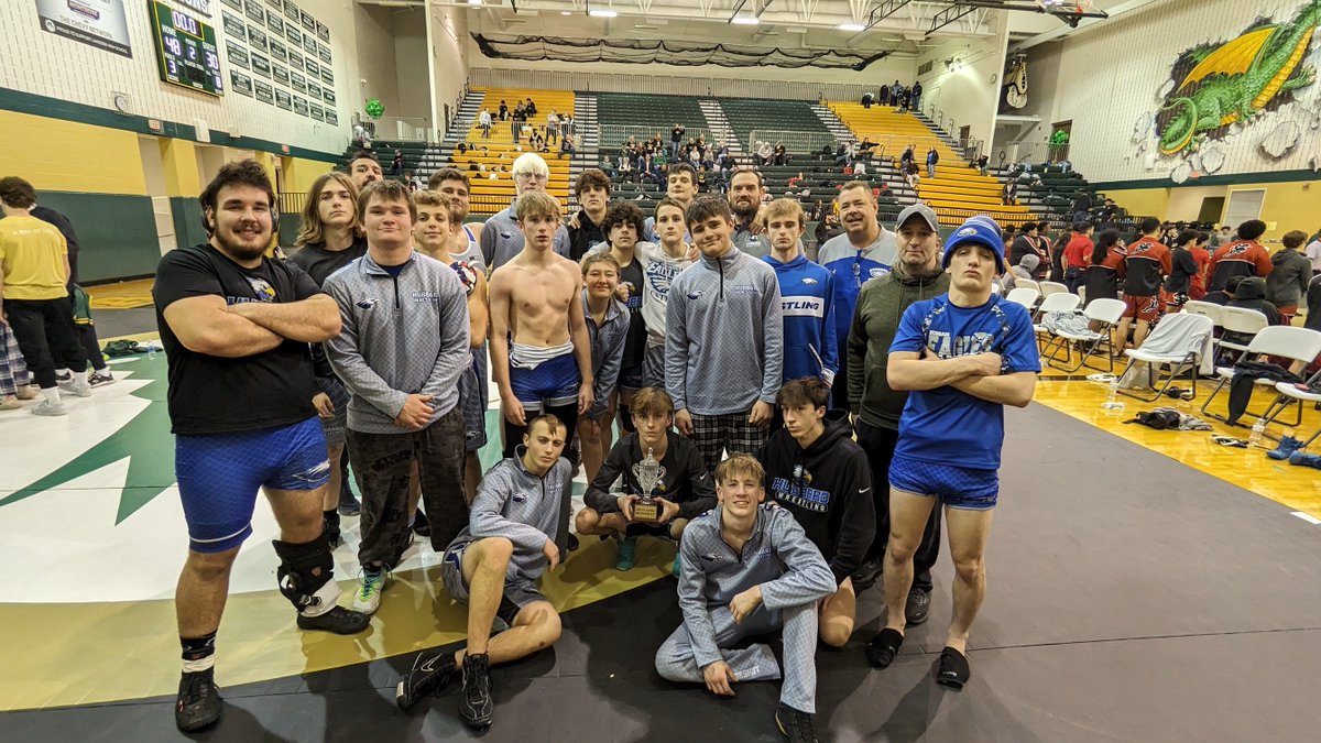 Congratulations to <a href="/_stedswrestling/">St. Edward Wrestling</a> Green for capturing their second straight KP Classic Championship and congratulations to @Hubbardath