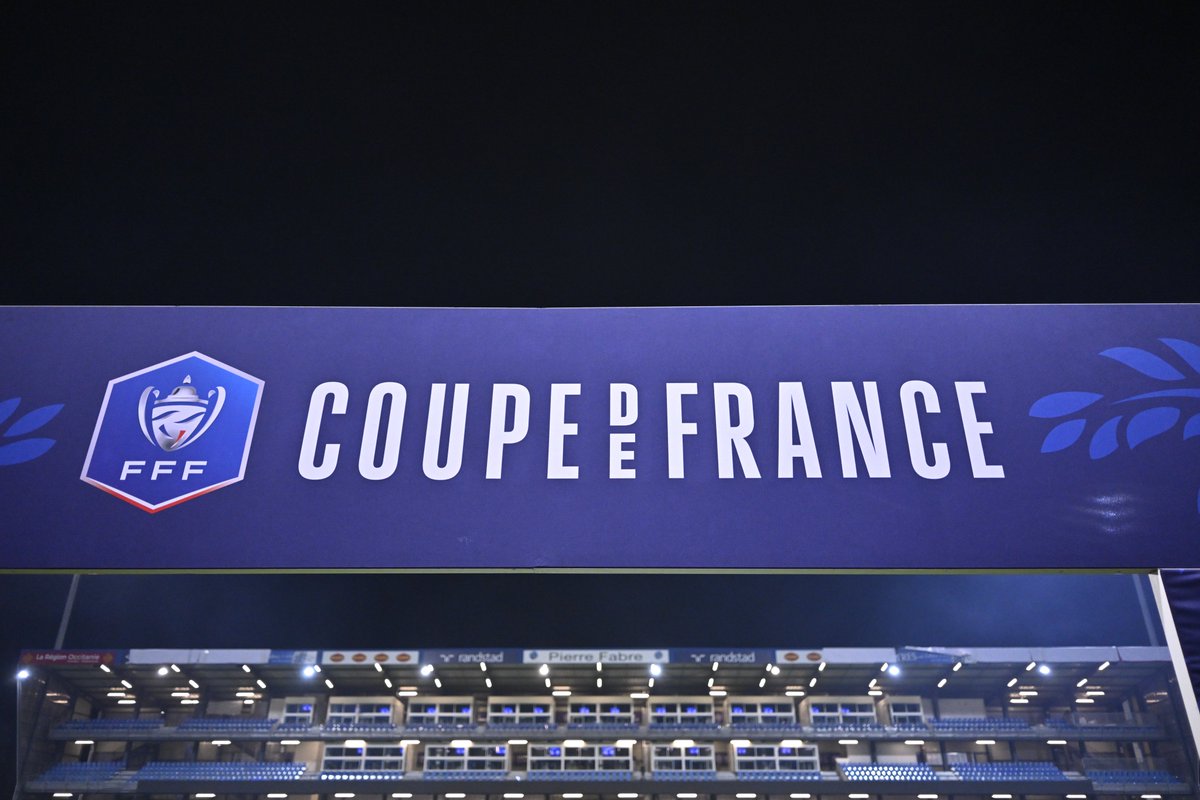 PSG_inside's tweet photo. 🆙🏟️ Bienvenue au stade Pierre-Fabre 

🔜 #USRPSG https://t.co/F5215eJzSE