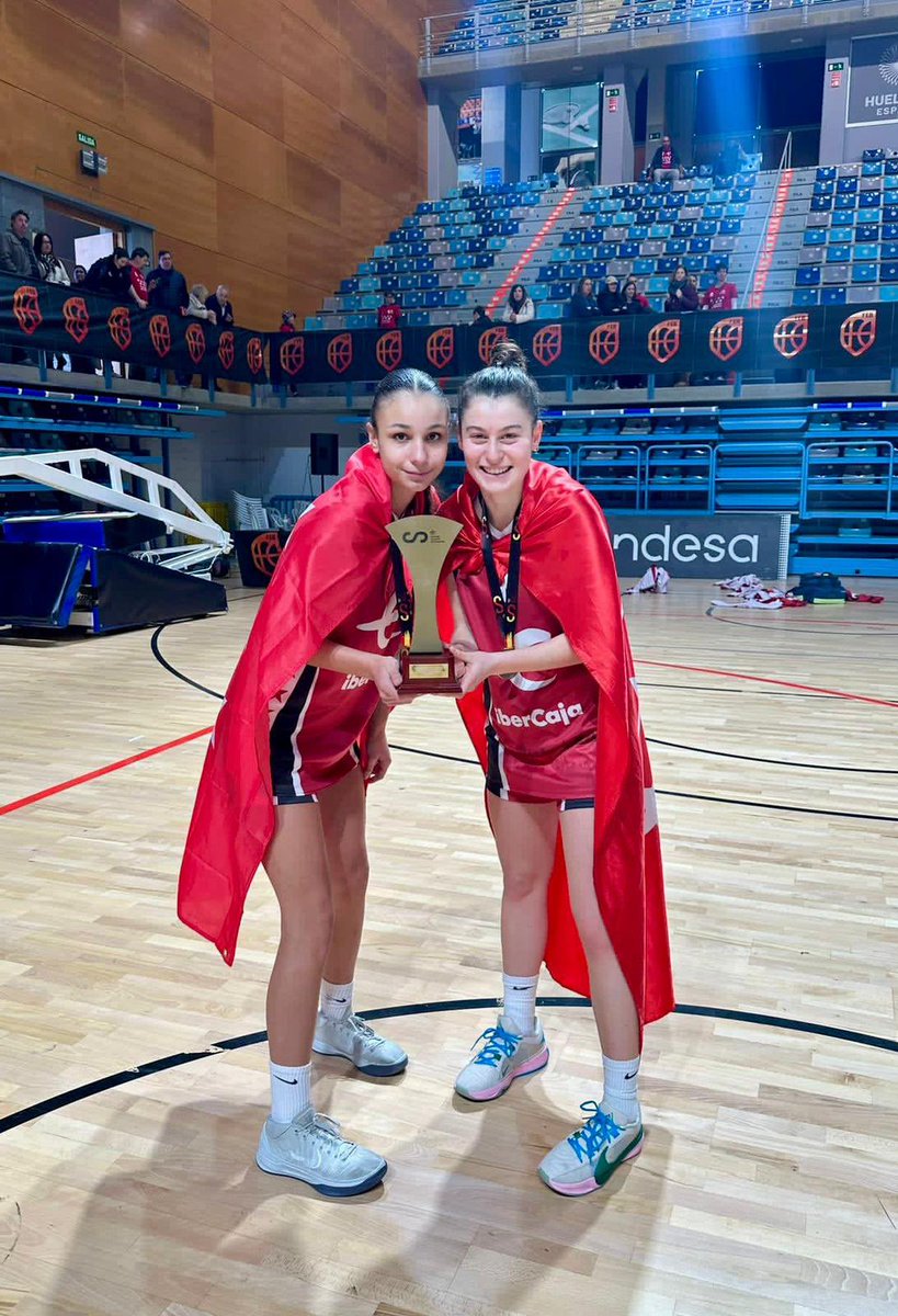 Jansen BT tweet media