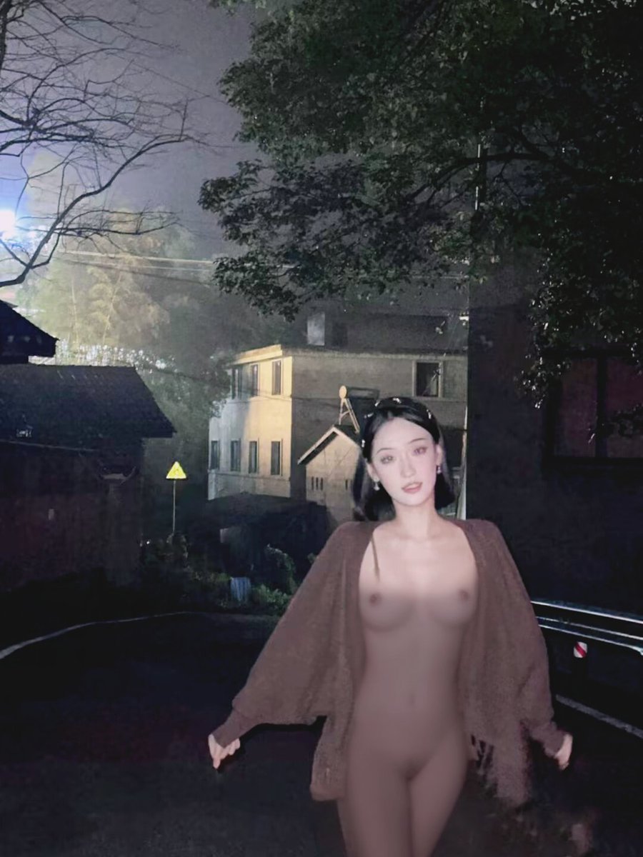 CR52088's tweet photo. 你未婚妻被绿主带去露出，你看她笑的多开心，然后回酒店被绿主一���爆操射到脸上，你个废物只能跪下看着
#绿帽 #淫妻 #意淫 #绿王八 #射屏 #文爱 #剧情 #问答 https://t.co/NJjk9WSptL