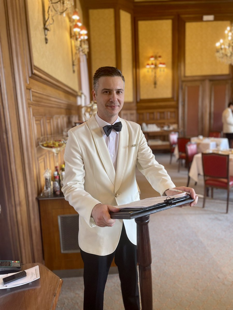 AvenidaPalace's tweet photo. Meet Rodrigo who welcomes our Dear Guests at breakfast with his smile. Our Team's kindness and efficiency will help to turn your breakfast into a very special one.

#breakfast
#hotelavenidapalace.
#passionforservice
#bestofthebest https://t.co/s2yTwwbidf