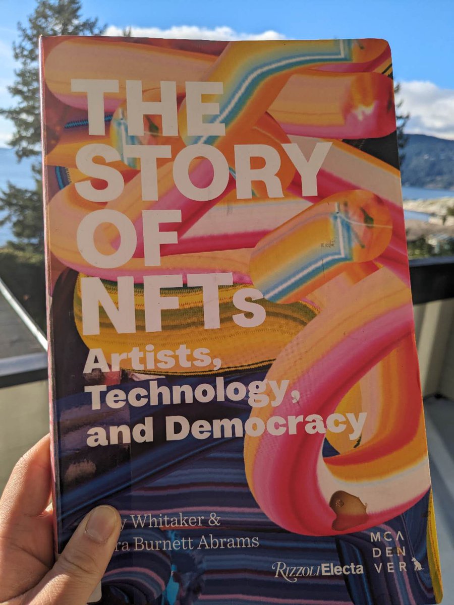 The first week of 2024 has come to an end, marking the annual moment to set New Year's resolutions.

My resolution for the year is to continue dedicatedly studying Web3 and the world of crypto, aiming to read 15 relevant books within the year. 📚

#NewYearGoals #Web3 #NFT #crypto