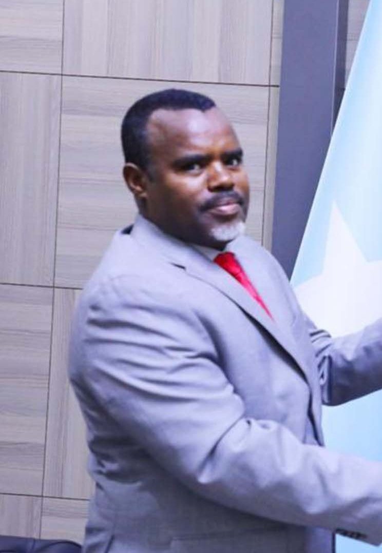 EIshmael_'s tweet photo. Finally, the Ethiopian Ambassador is out of #Somalia. Please don't ever come back.  Adios amigos! https://t.co/CUb4wPjz2f