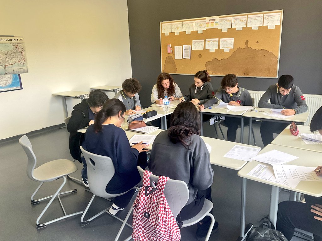 Jador_10's tweet photo. 📚 In just 3 months of TOEFL classes, my students are beaming with newfound confidence! 💪 Witnessing their progress makes me incredibly proud. This is the essence of what school is all about—empowering growth!
@BK_Trabzon - Unlocking potential 🌟
#TOEFLSuccess https://t.co/mkTfapiDjL