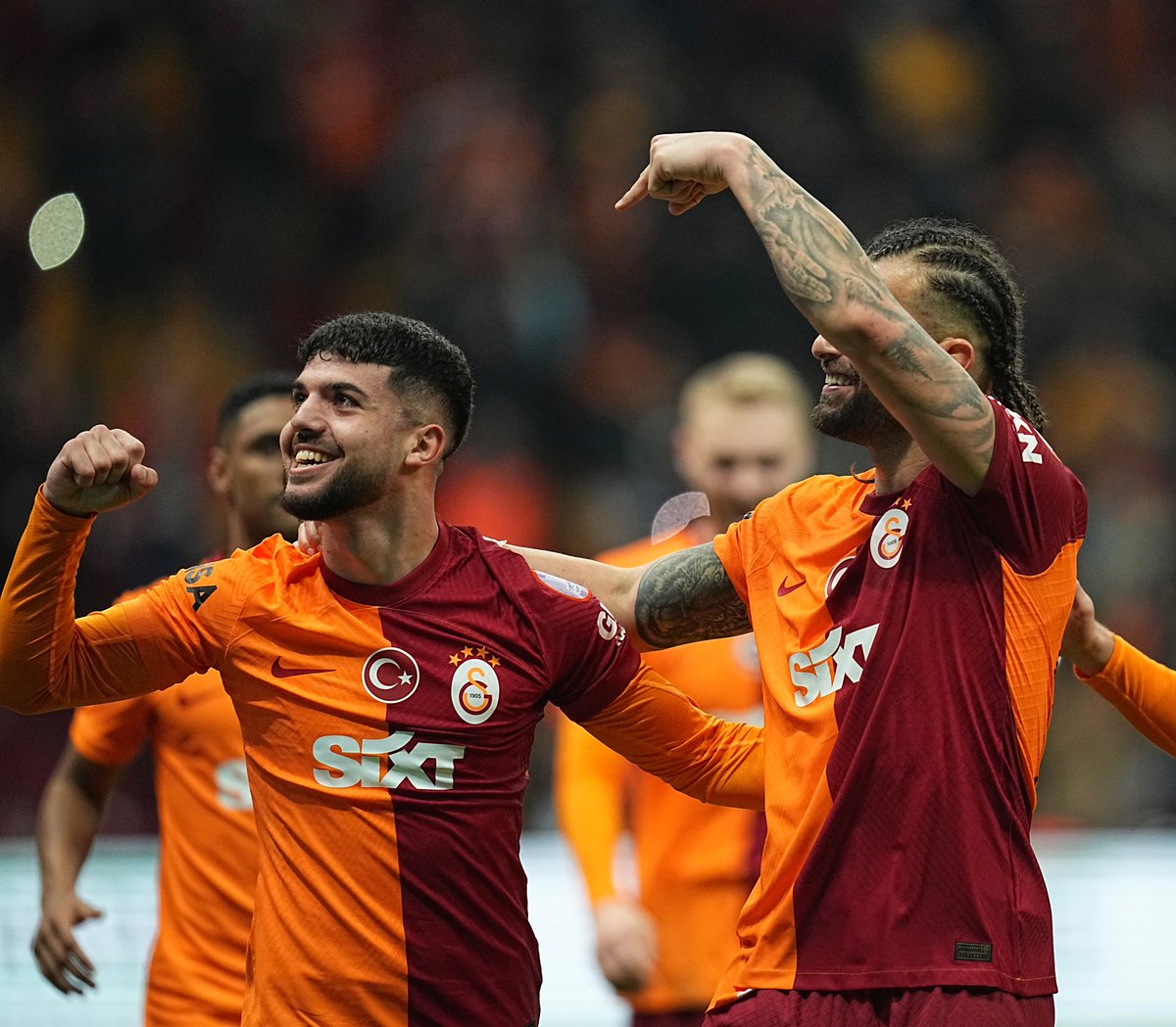 Galatasaray formasıyla ilk resmi maç, ilk asist! 🙌

🧿 Eyüp Aydın! ✨

#GSvKNY