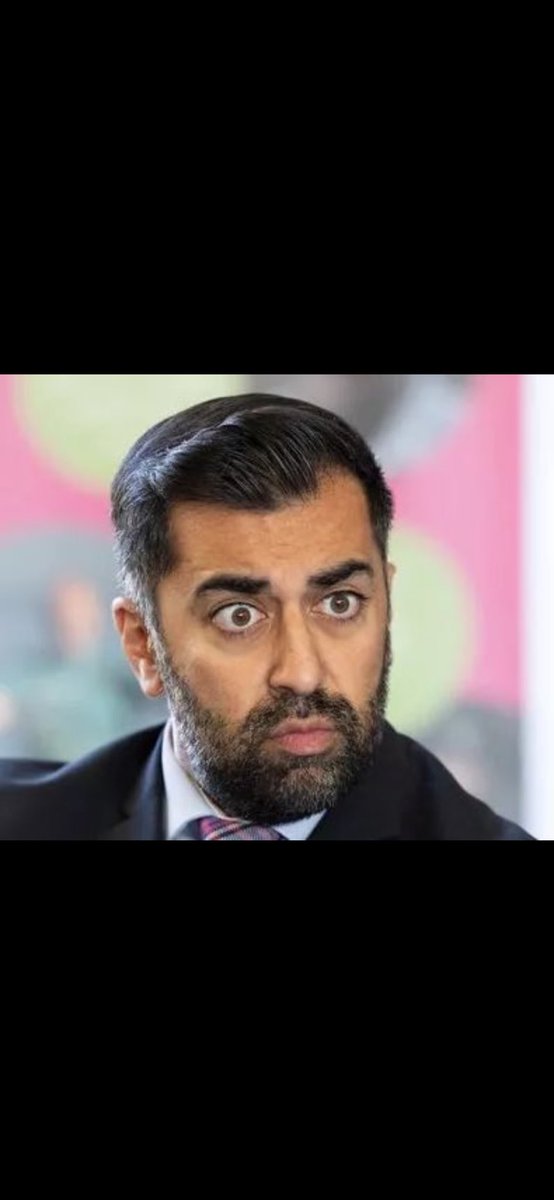 UranusHasRings's tweet photo. @Emma198635 Prime Minister?
#FirstMoron
#HumzaisaLyingRacistFud
#HumzaBinShaggin #FuckHamasYousaf https://t.co/64BL0bEOyp