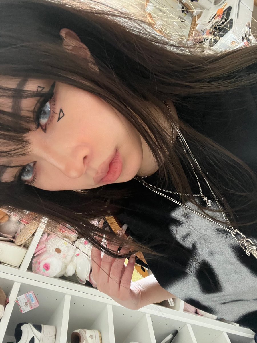 v (@lilv4ever) / Posts / X