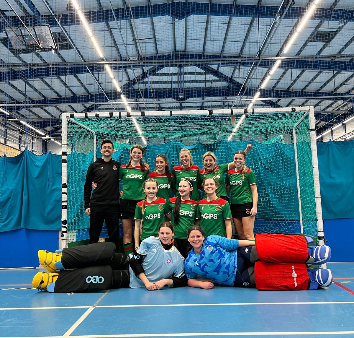 AG_BetterPlaced's tweet photo. Brilliant and successful couple of days @EnglandHockey Super 6s - @WakefieldHockey Ladies will now  contest the National Div 2 Finals on 20th/21st January! 
#Indoorhockey #Super6s https://t.co/hv5LaaIUjM