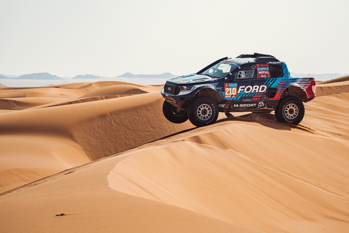 VanessaDaSilva's tweet photo. Some amazing pics from the #DakarInSaudi #FordPerformanceSA https://t.co/P8zokLqaRg