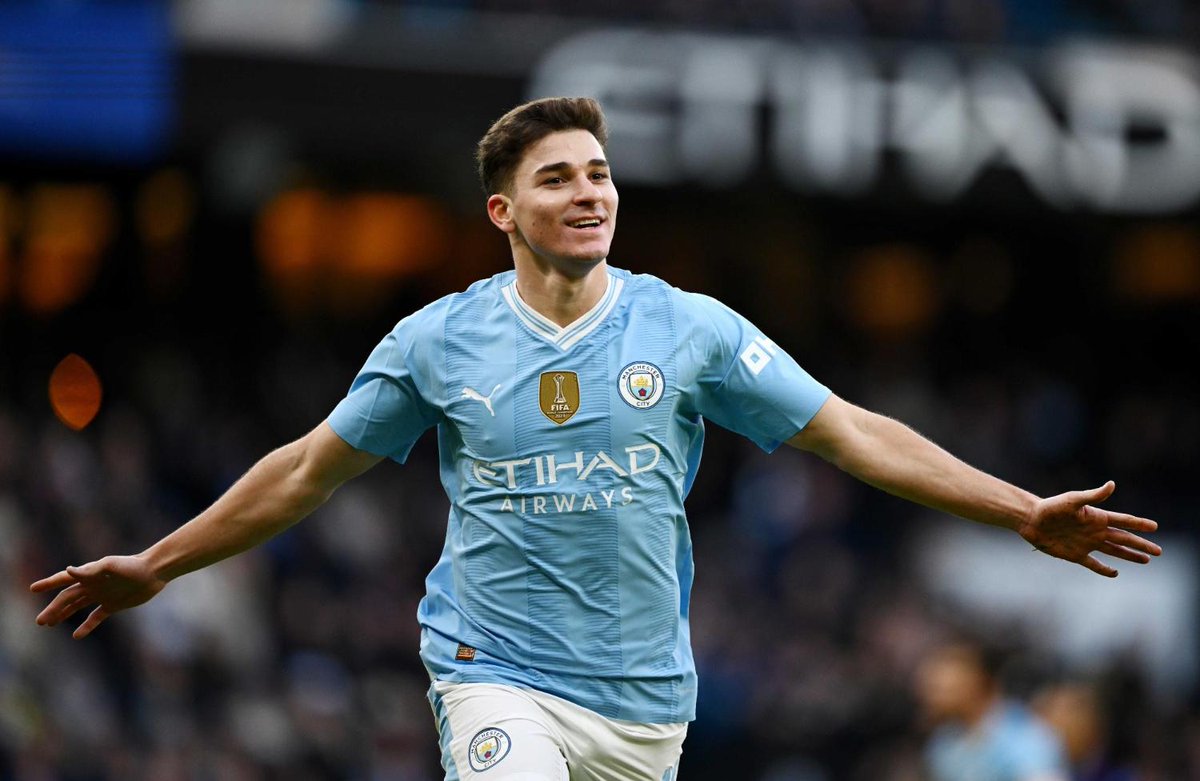 EL
MEJOR
DELANTERO
DEL
MUNDO

🕷️🇦🇷