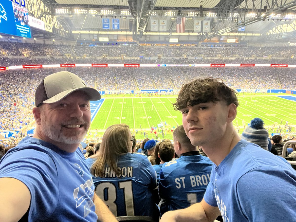 MPorterFLGator's tweet photo. Let’s go Lions!

#zachbryananddetroit2024

@fordfield https://t.co/bogsQ6wgOa