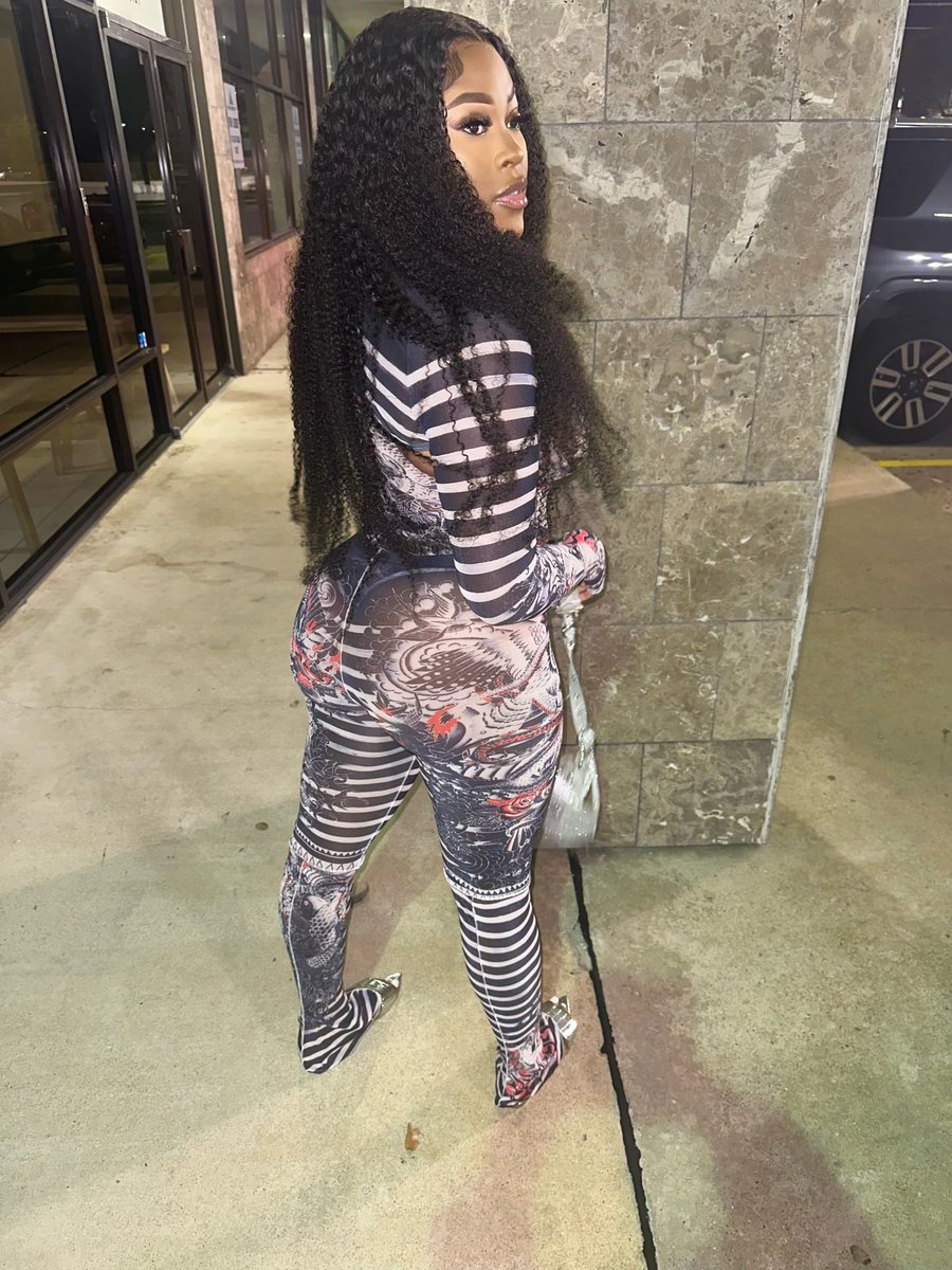 doitlikekeooo's tweet photo. 🖤 https://t.co/Z69riFrr8D
