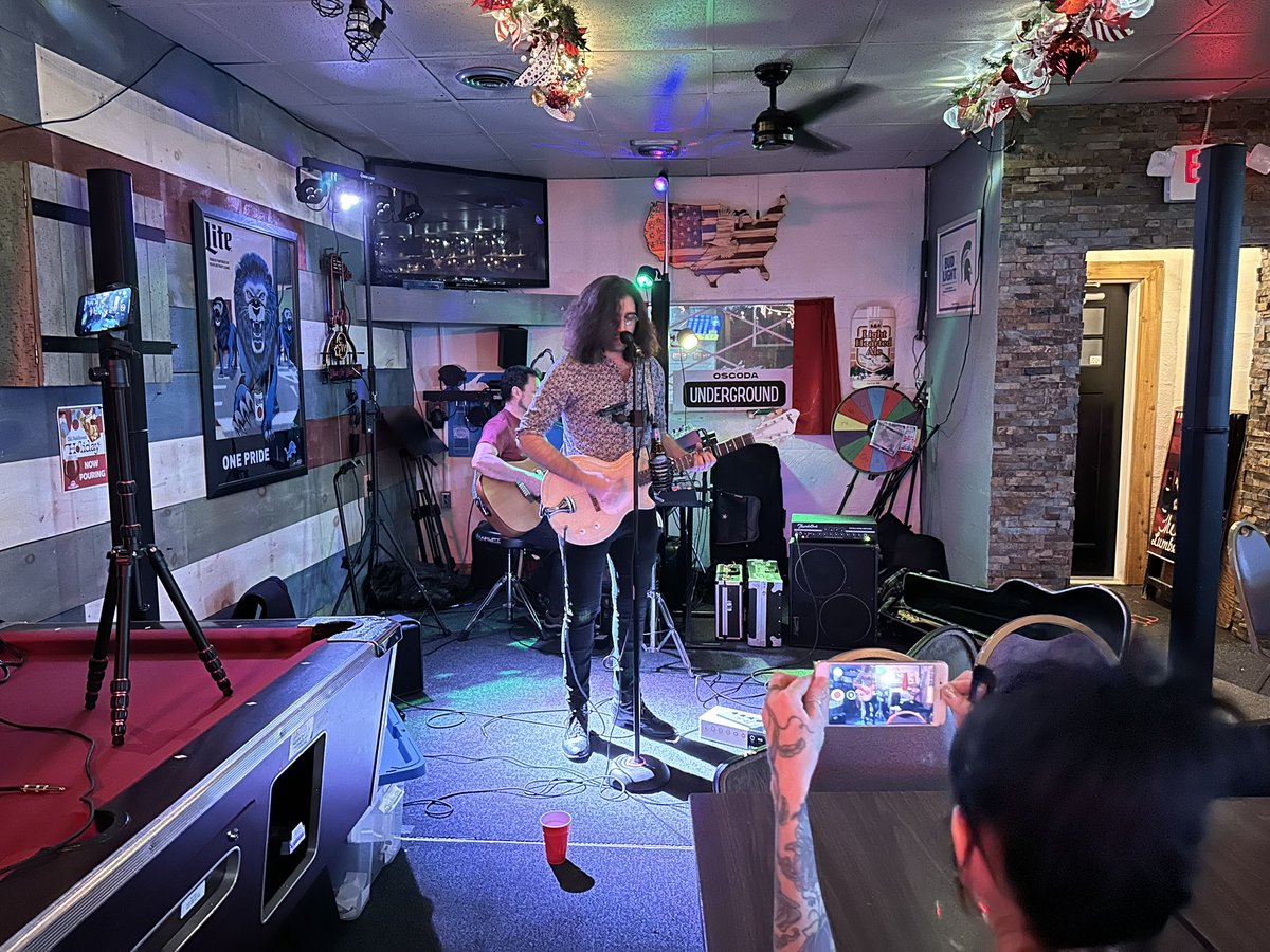 OscodaUg's tweet photo. Oscoda Underground had The Val Hazel Trio band up in @oscodatownship at the Edelweiss Tavern Saturday July, 6, 2024.

Band: Val Hazel Trio
Photo by: @laryholland 
Venue: Edelweiss Tavern

Live music happens every Saturday night at the Edelweiss. Karaoke every Thursday night too! https://t.co/34G0REQcys