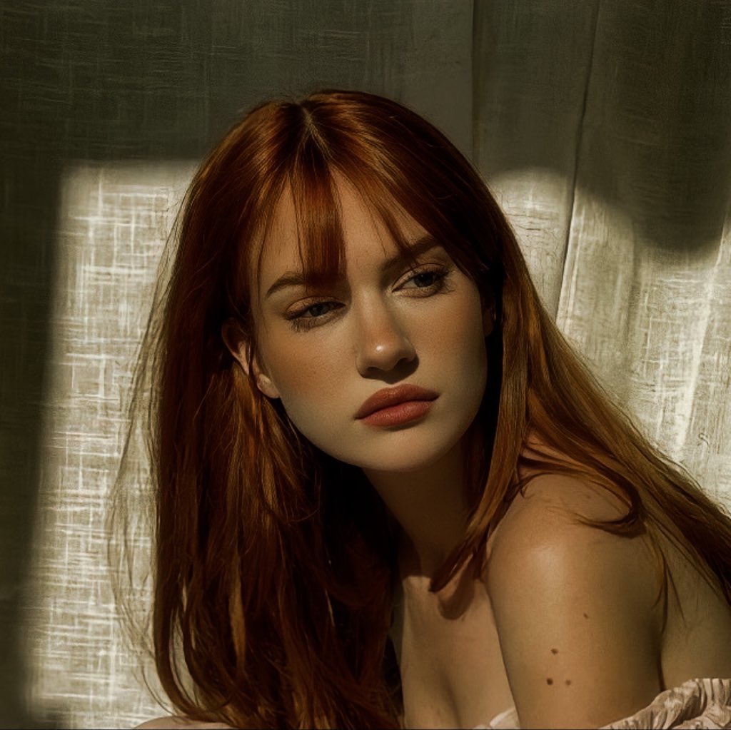 𝓵𝒊𝓵𝔂 tweet media