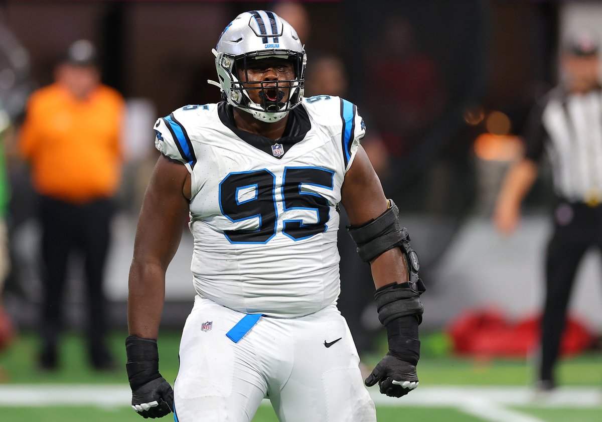 Derrick Brown just set the #NFL record for a defensive lineman with 99 tackles this season -- the first since the league started tracking that stat in 1994. He broke the previous mark set last year by Miami's Christian Wilkins. #Panthers