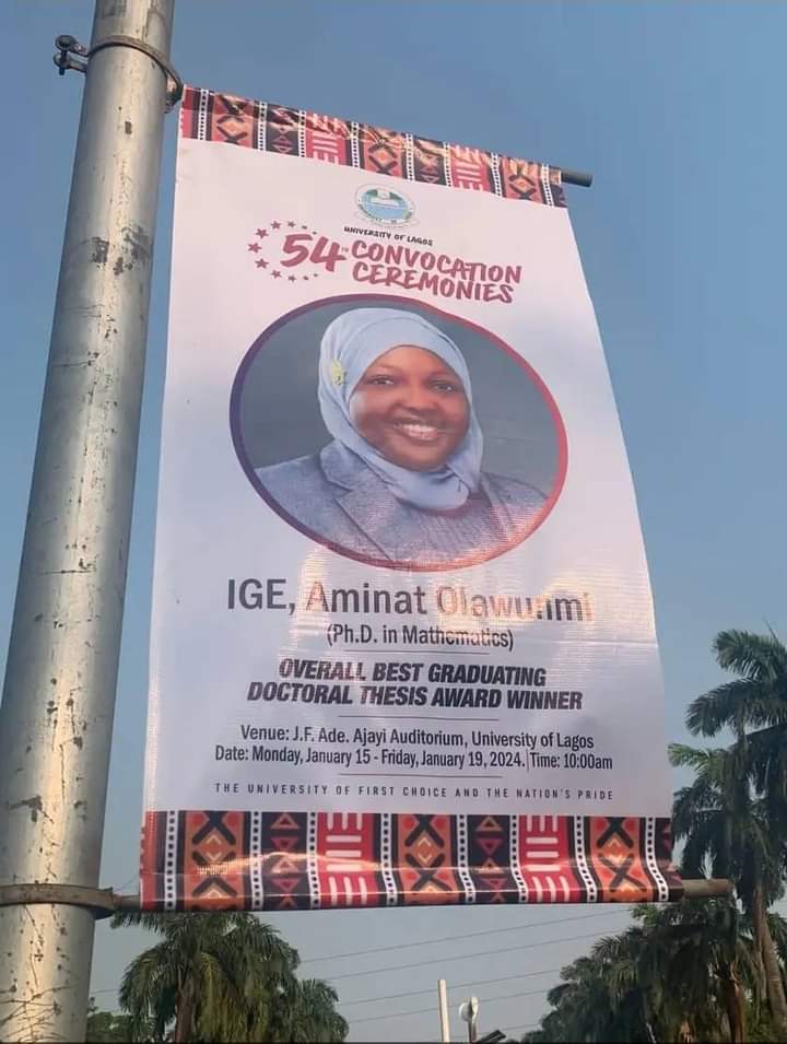 tundebadmus459's tweet image. OVERALL BEST GRADUATING DOCTORAL THESIS AWARD WINNER

We celebrate with one of our own. A Mathematics Scholar, an illustrious daughter of Awori Kingdom, a great erudite of repute, Dr. Aminat Ige Ph.D. (Mathematics). 

#GoAwori
#PrideOfAworiNation
#AminatIge 
TB Joshua
Arsenal
