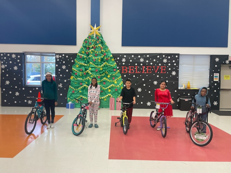 Congratulations to our first semester perfect attendance bike winners! Thanks to <a href="/ServiceTransCo/">Service Transport Company</a> for your donation! @HisdSouth <a href="/HoustonISD/">Houston ISD</a>
